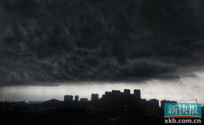 下班暴雨到!广州八区发布暴雨和雷雨大风预警信号__新快网